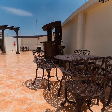 Hotel Alcazar - Guadalajara Centro Historico Екстериор снимка