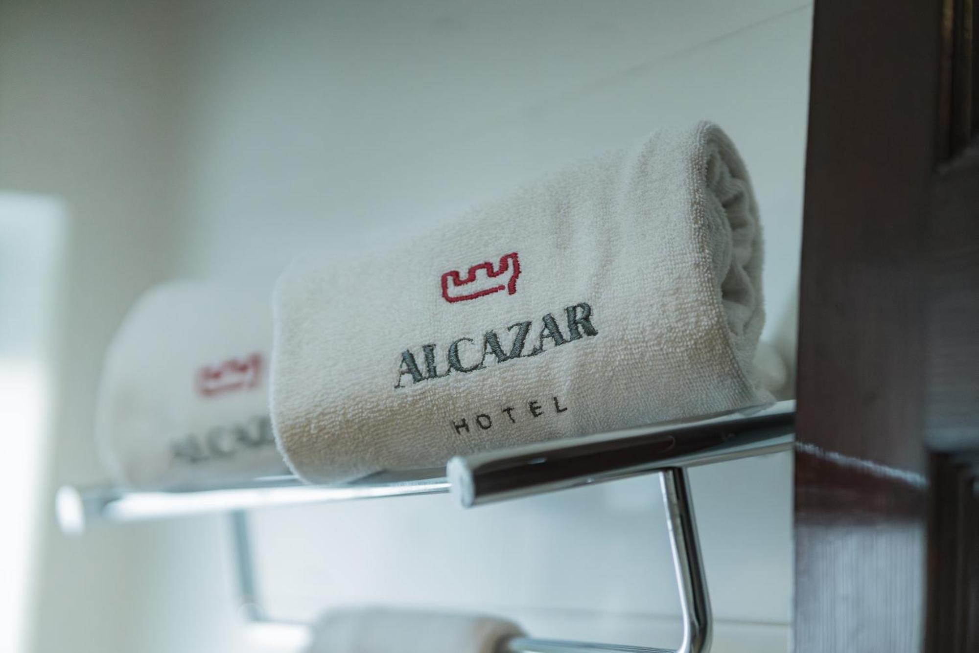 Hotel Alcazar - Guadalajara Centro Historico Екстериор снимка